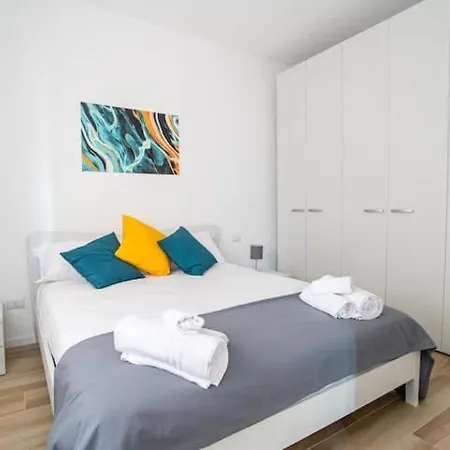 Galia Apartment *